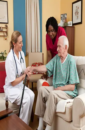 Apoyo en la movilidad y cuidado del adulto mayor en Itagüí, Medellín