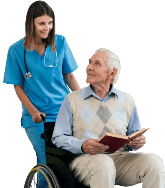 Enfermera a domicilio Medellín asistiendo con tareas diarias de adulto mayor